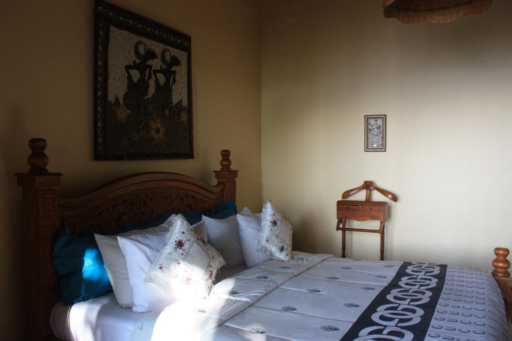 Cleopatra Beach Bungalows Hotel Lovina Eksteriør billede