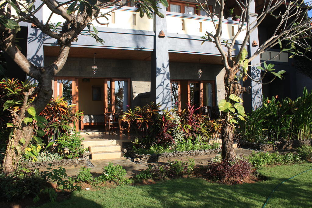 Cleopatra Beach Bungalows Hotel Lovina Eksteriør billede